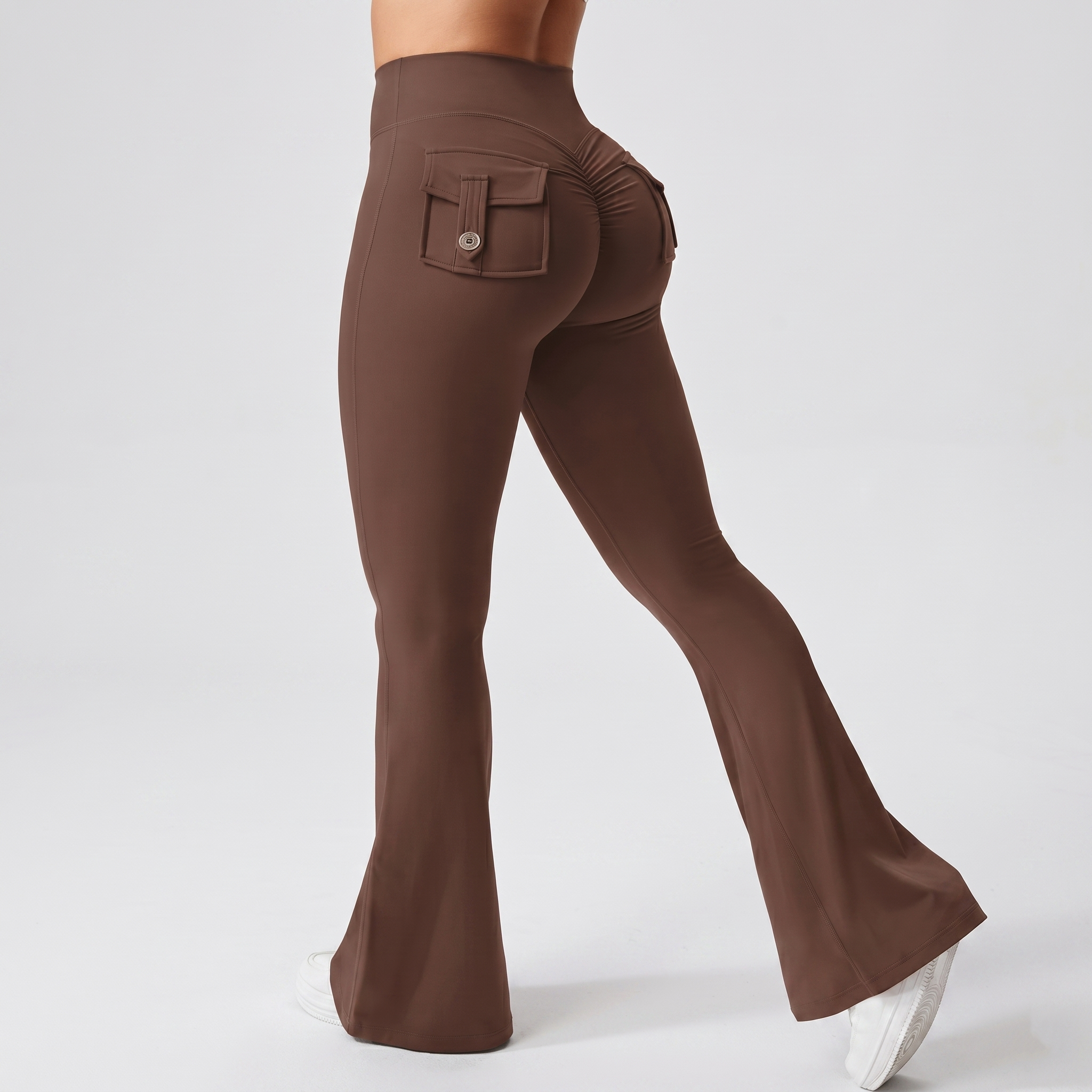 Reforme Go Cargo Leggings with 2 Pockets